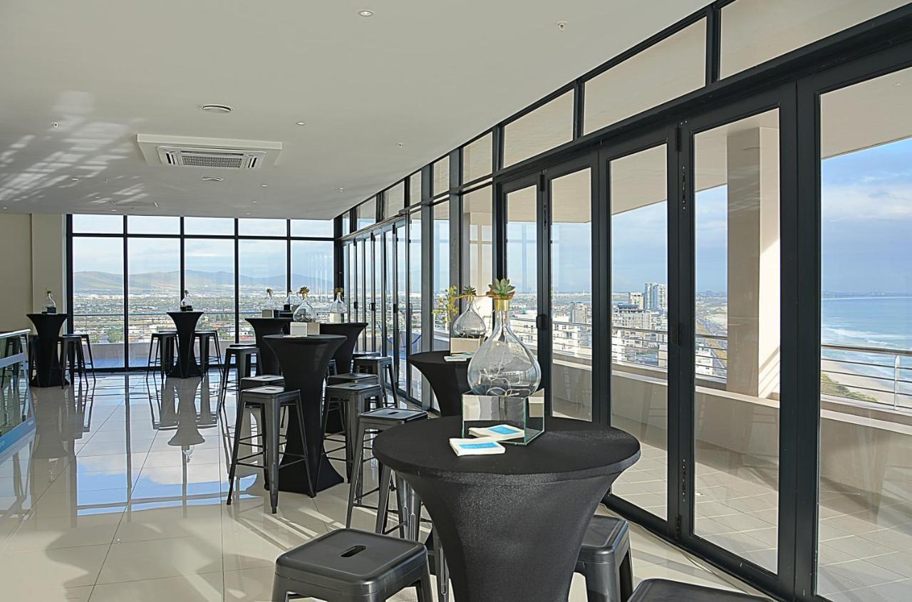 Blaauwberg Beach Hotel بلوبيرجستراند المظهر الخارجي الصورة