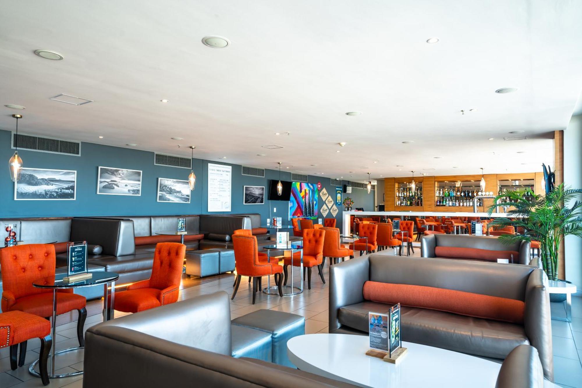 Blaauwberg Beach Hotel بلوبيرجستراند المظهر الخارجي الصورة