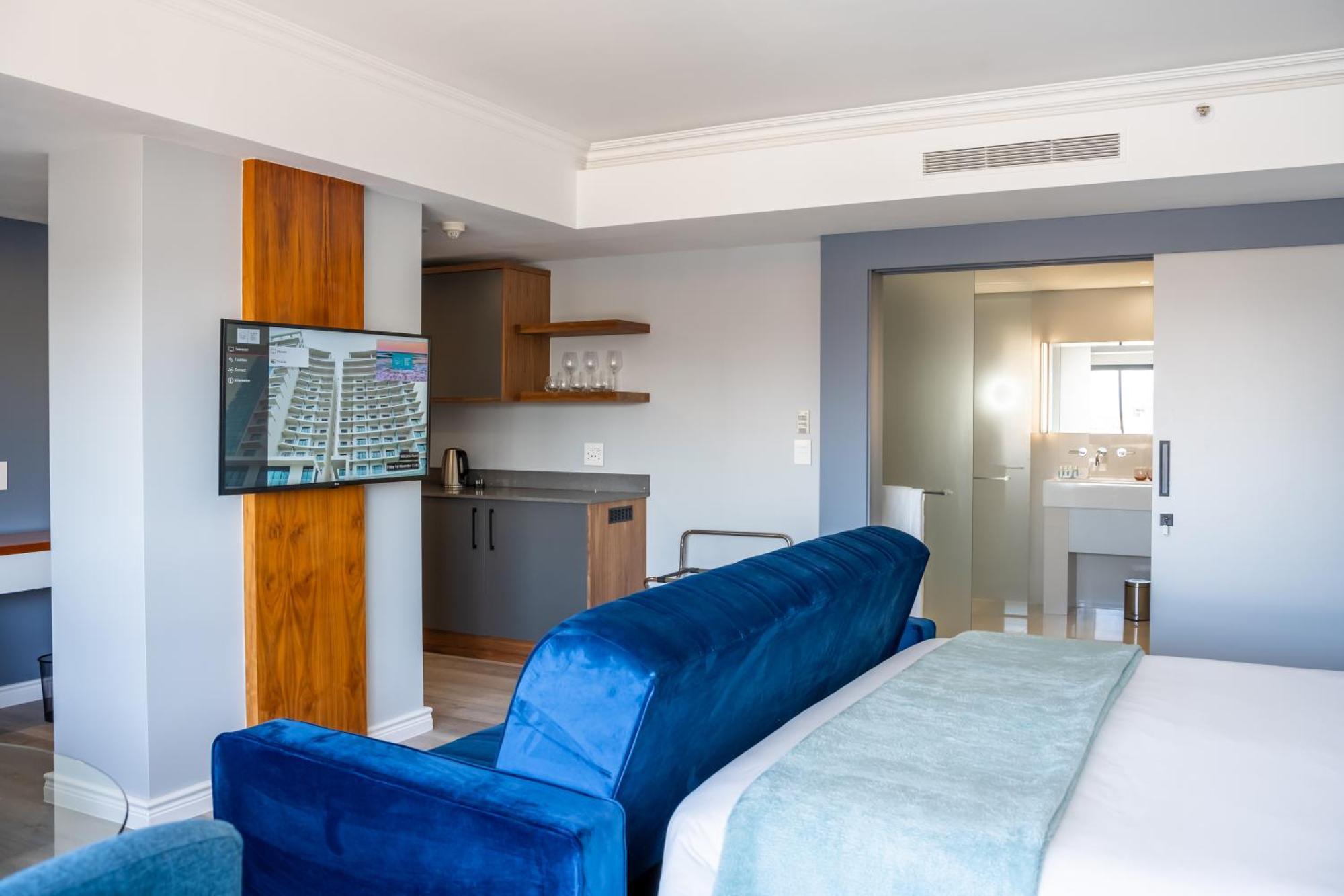 Blaauwberg Beach Hotel بلوبيرجستراند المظهر الخارجي الصورة
